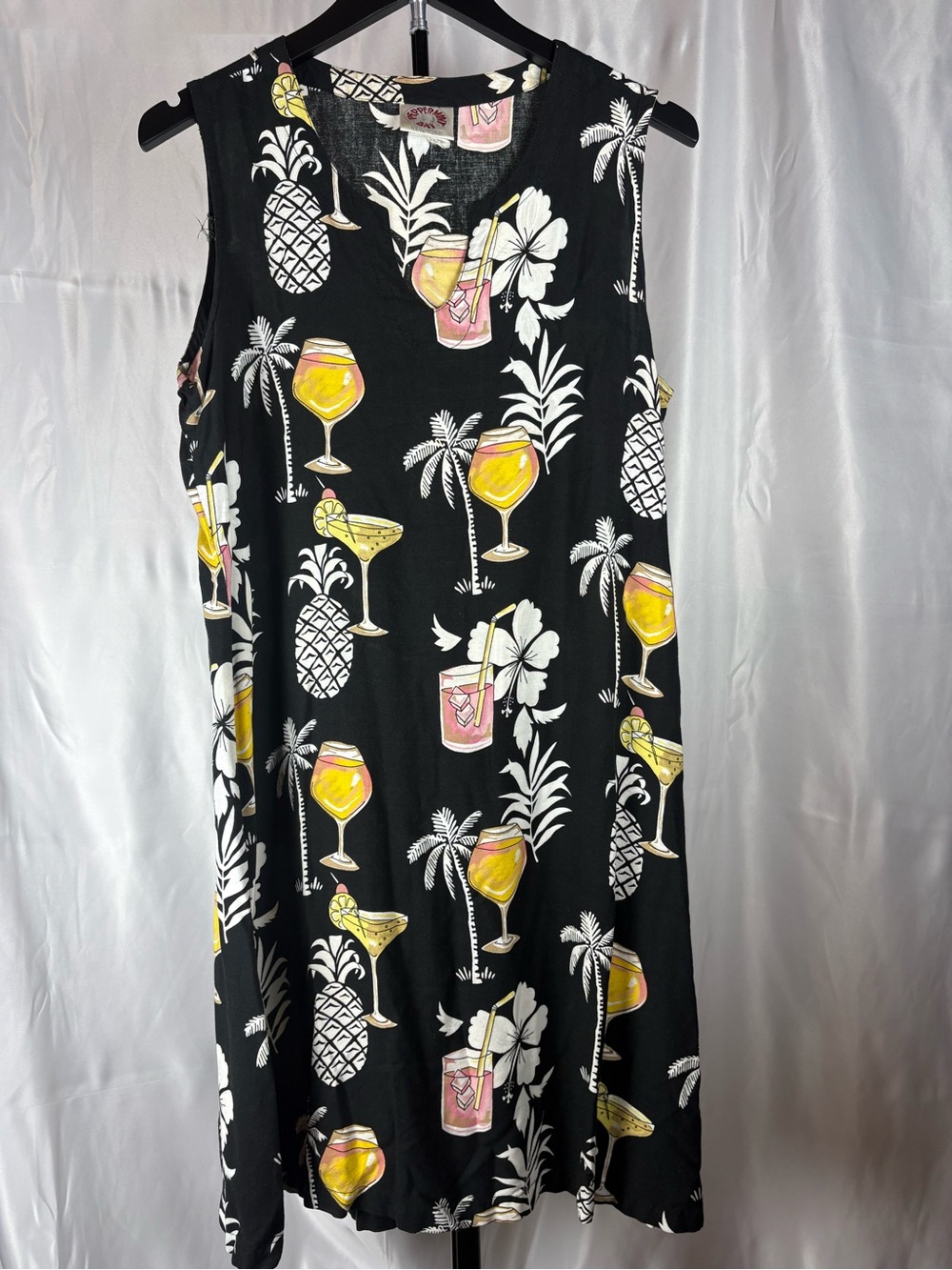Peppermint Bay Tropical Cocktail Pineapple Midi Dress Black Resort